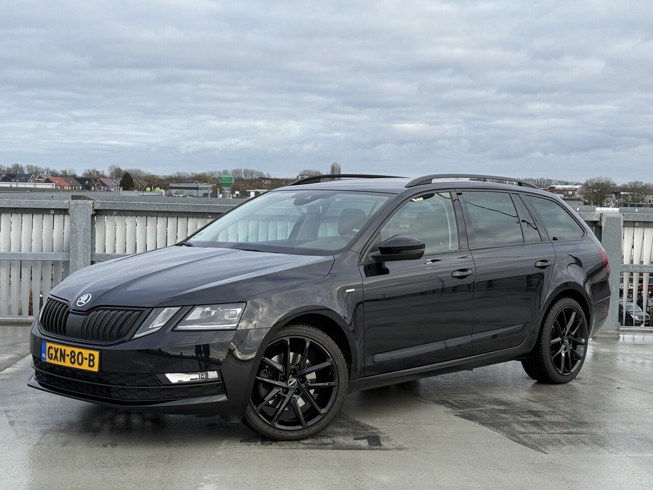 Skoda Octavia Combi - 1.4 TSI Style | Navi | Cam | Trekhaak | ACC - AutoWereld.nl