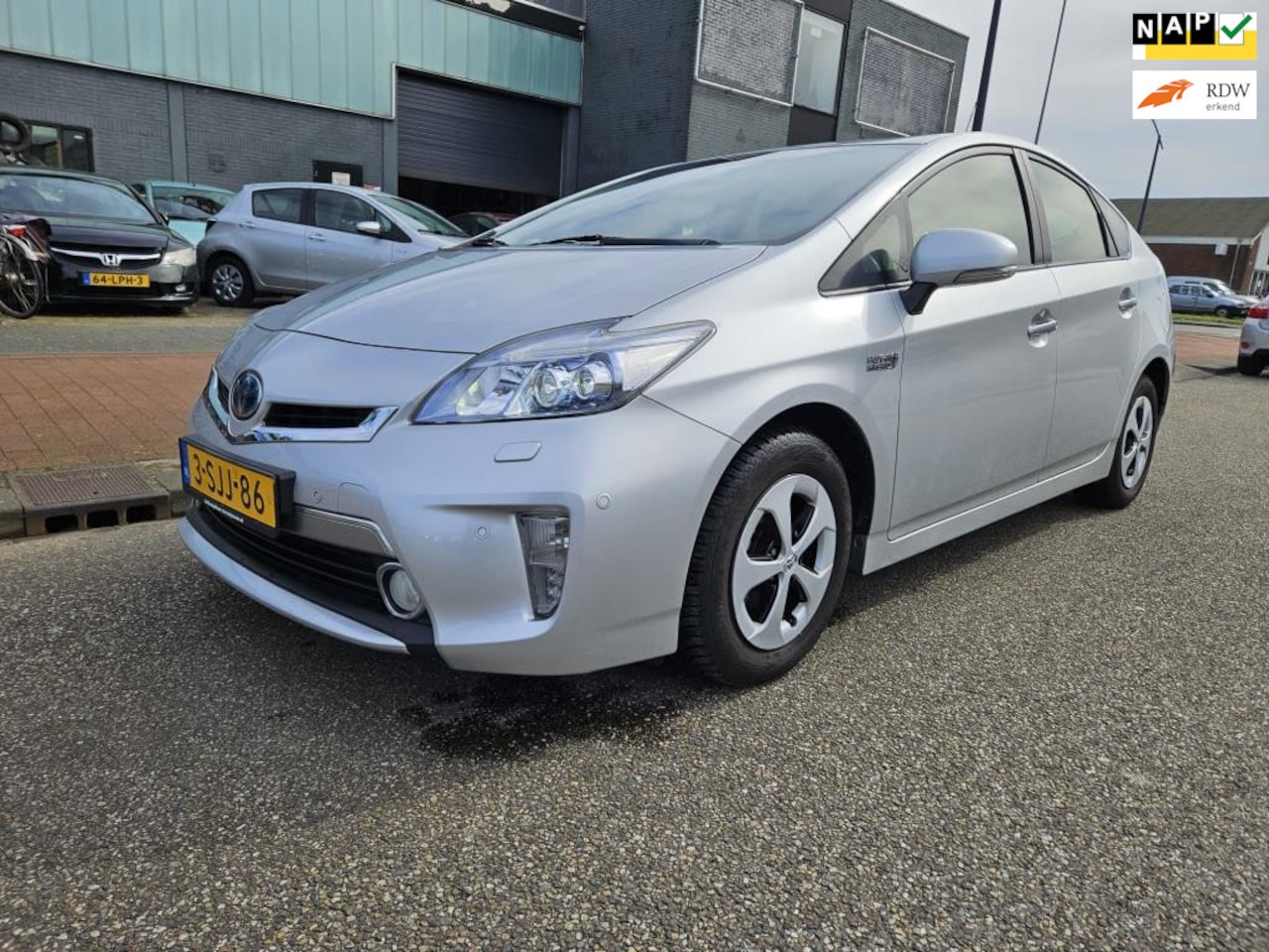 Toyota Prius - 1.8 Plug-in Executive Business 137k km NAP 2e eigenaar Top auto - AutoWereld.nl