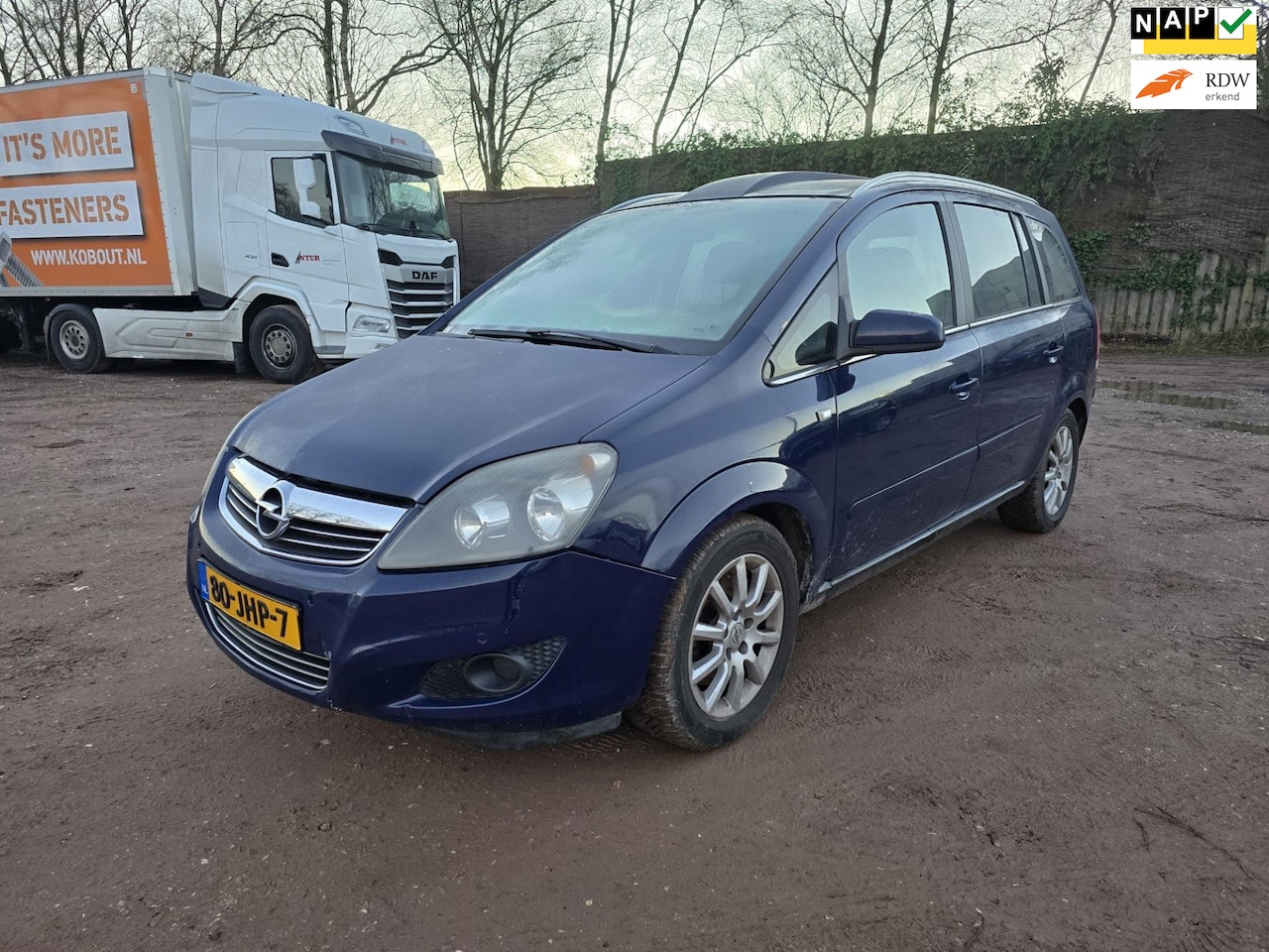 Opel Zafira - 2.2 Cosmo/7pers/leder/airco/apk02-10-2025 - AutoWereld.nl