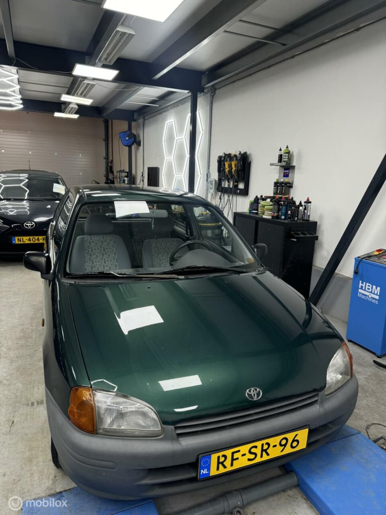 Toyota Starlet - 1.3-16V / Radio - AutoWereld.nl