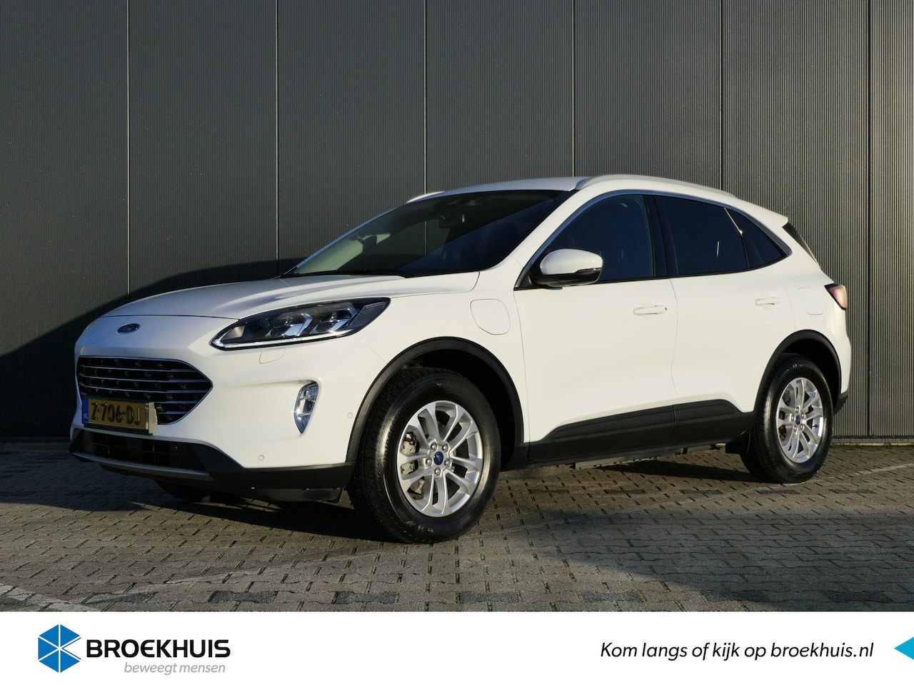 Ford Kuga - 2.5 PHEV Titanium X | Adaptive cruise control | Navi | Airco | Keyless entry & start | Cam - AutoWereld.nl