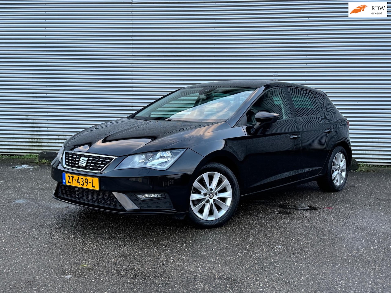 Seat Leon - 1.0 EcoTSI Style Business Intense DSG / NAP / NAVI / CARPLAY / CLIMATE - AutoWereld.nl