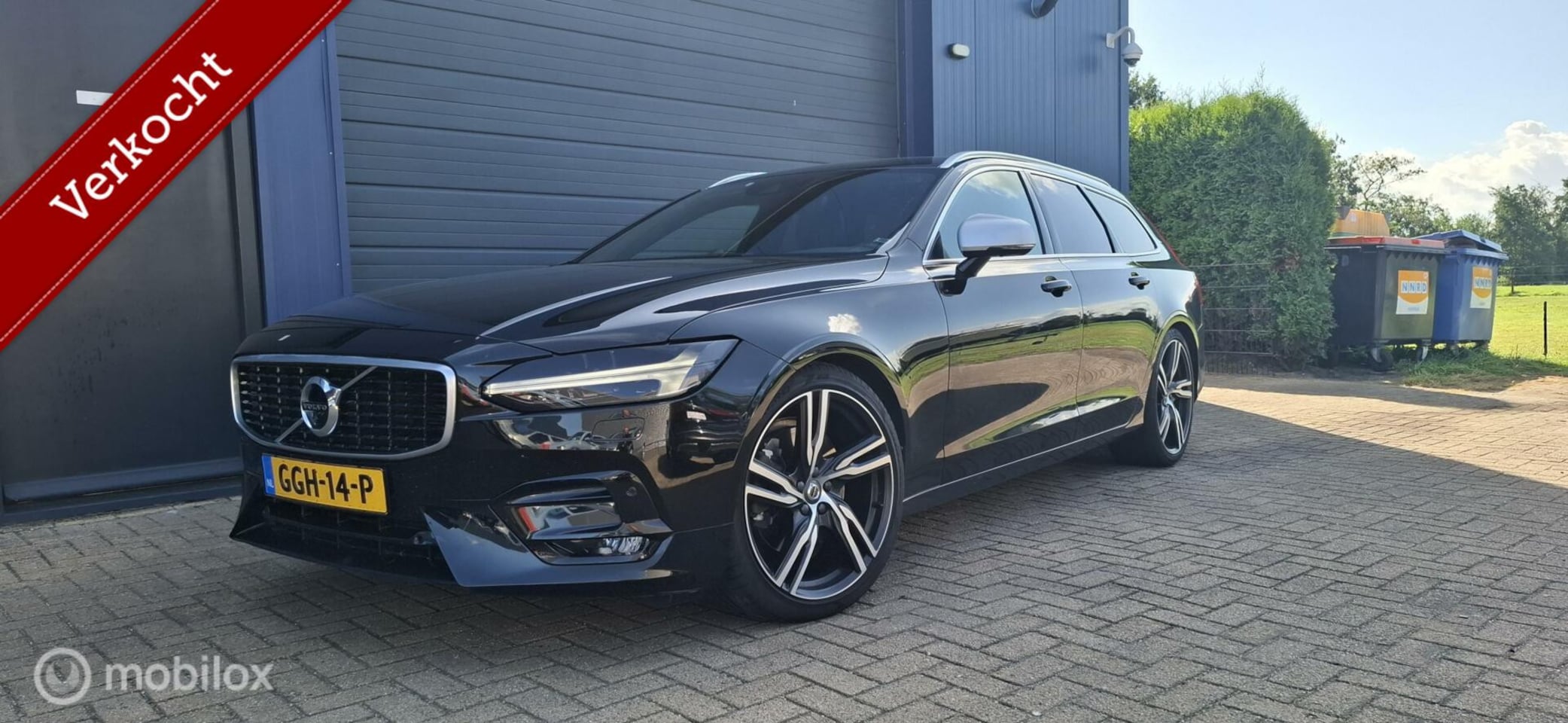 Volvo V90 - 2.0 T5 R-Design 2.0 T5 R-Design,Leer,Trekhaak,bouwers & wilkens - AutoWereld.nl