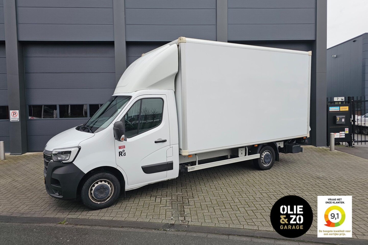 Renault Master - T35 2.3 dCi L3H2 Energy T35 2.3 dCi L3H2 Energy - AutoWereld.nl