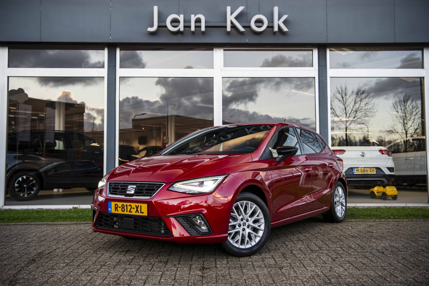 Seat Ibiza - 1.0 TSi 110 pk FR | Signature LED | Keyless | Virtual Cockpit - AutoWereld.nl