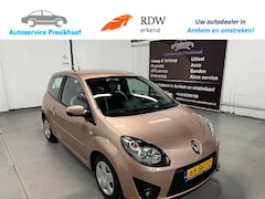 Renault Twingo - 1.2-16V Miss Sixty AIRCO / NAP / ALCANTRA