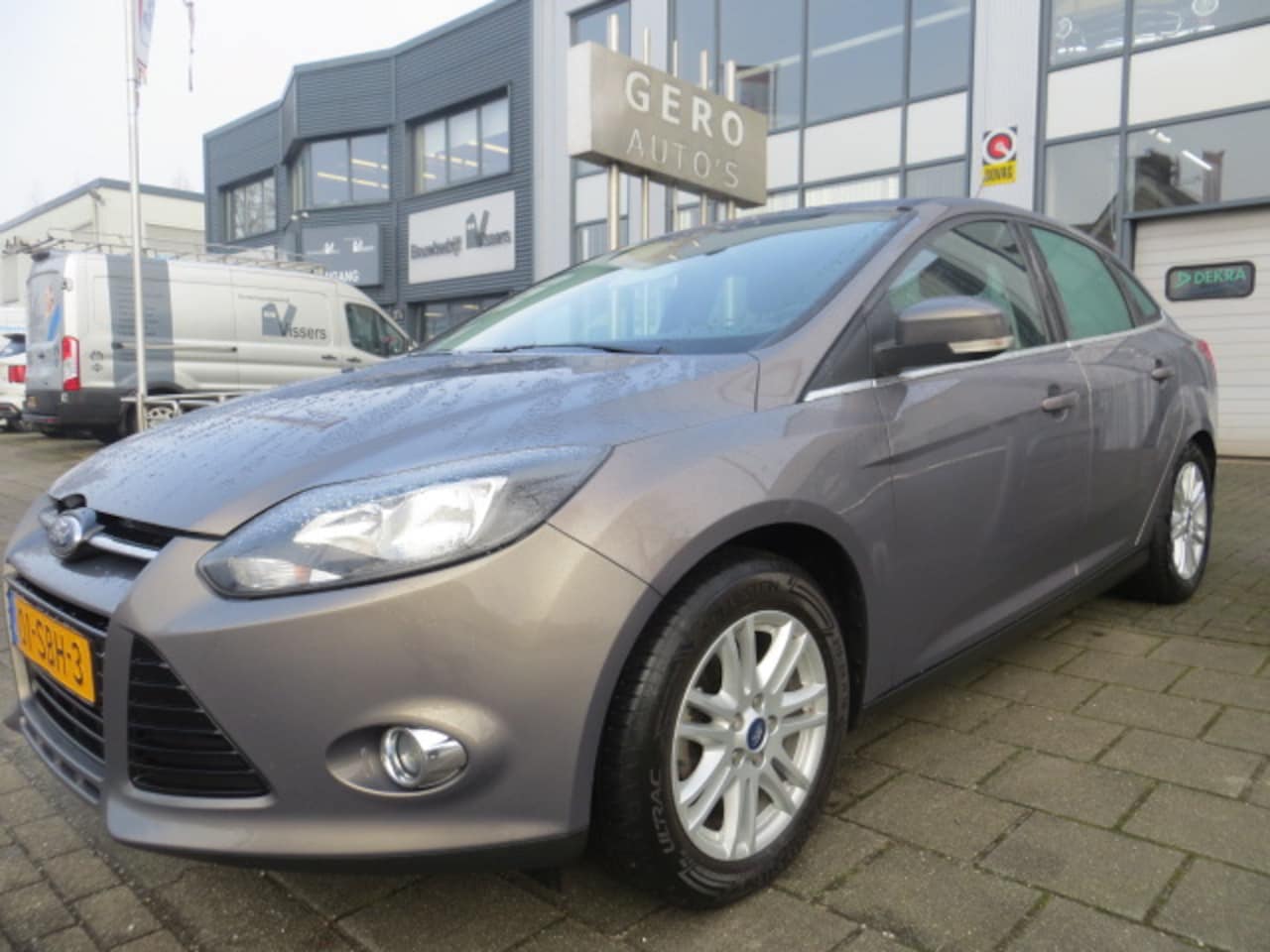 Ford Focus - 1.6 TI-VCT First Edition sedan nl auto 122 dkm alle opties - AutoWereld.nl