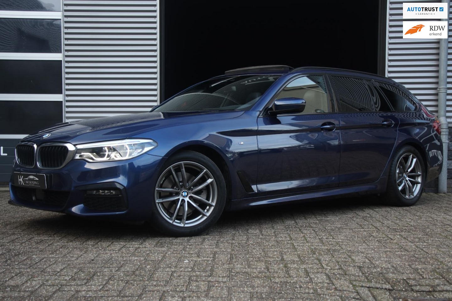 BMW 5-serie Touring - 520i M Sport|Shadow|Pano|LED|Full opt - AutoWereld.nl