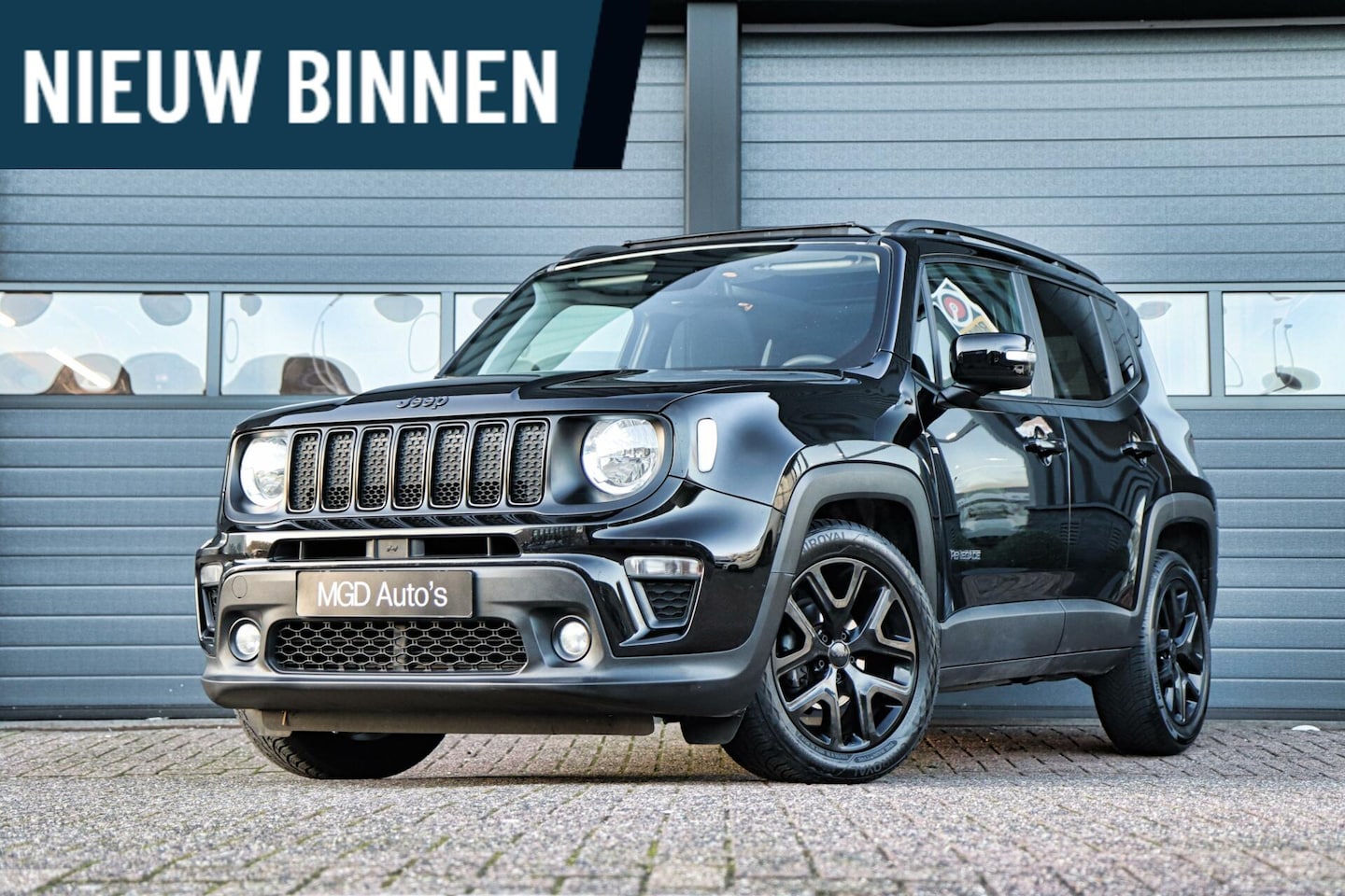 Jeep Renegade - 1.0T Black Pack /PANODAK/KEYLESS/PDC/CARPLAY/CRUISE/CLIMATE! - AutoWereld.nl