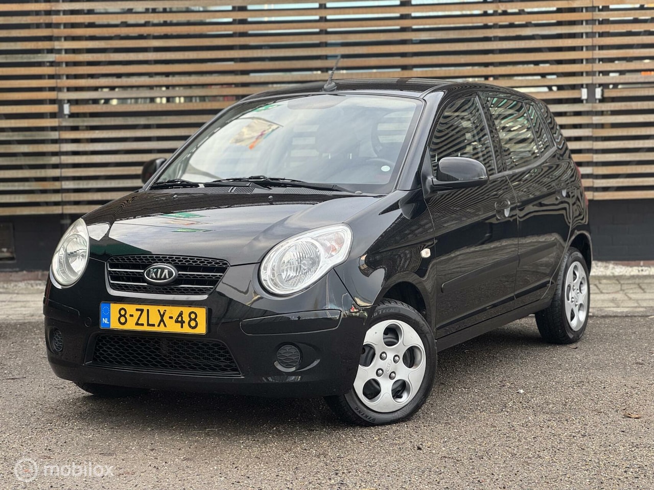 Kia Picanto - 1.1 X-clusive | nieuw staat | - AutoWereld.nl