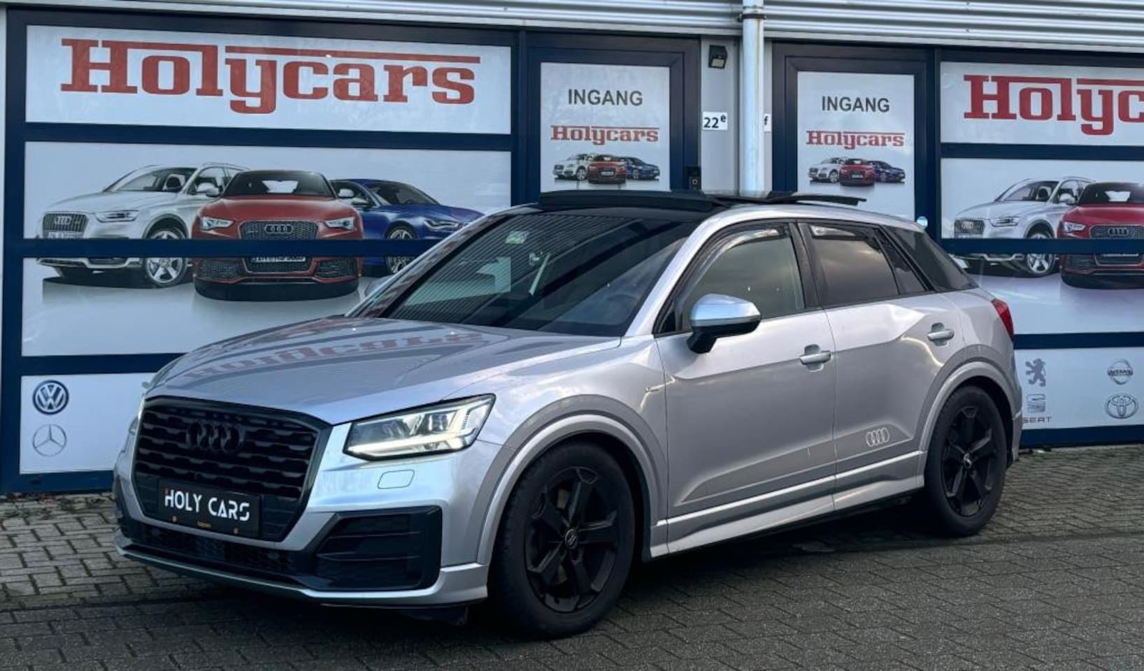 Audi Q2 - 35 TFSI | VIRTUAL COCKPIT | PANO | CAMERA | KEYLES - AutoWereld.nl