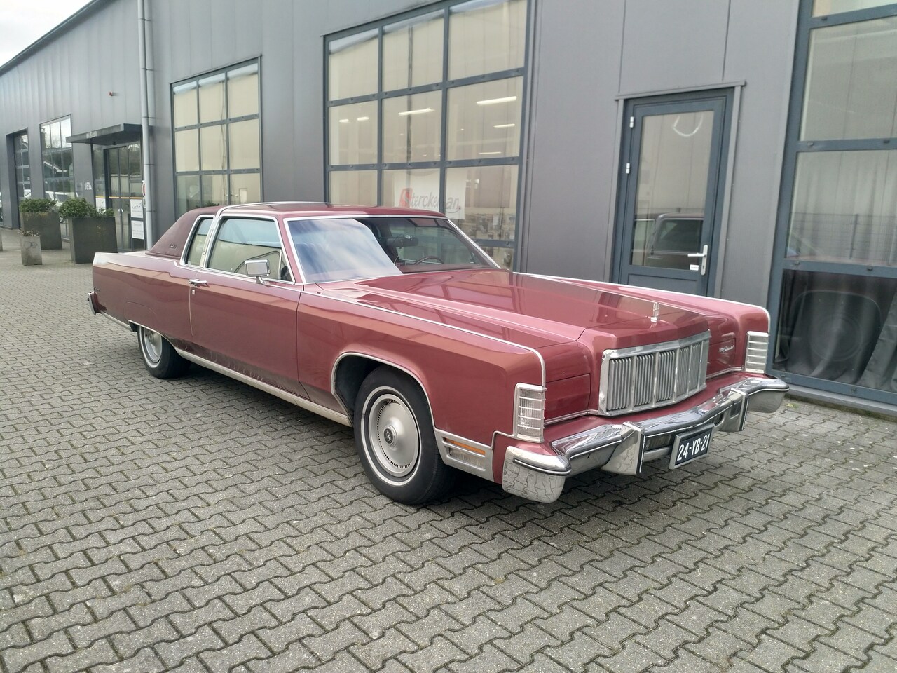 Lincoln Continental - 7.5 V8 - AutoWereld.nl