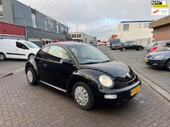 Volkswagen New Beetle - 1.6