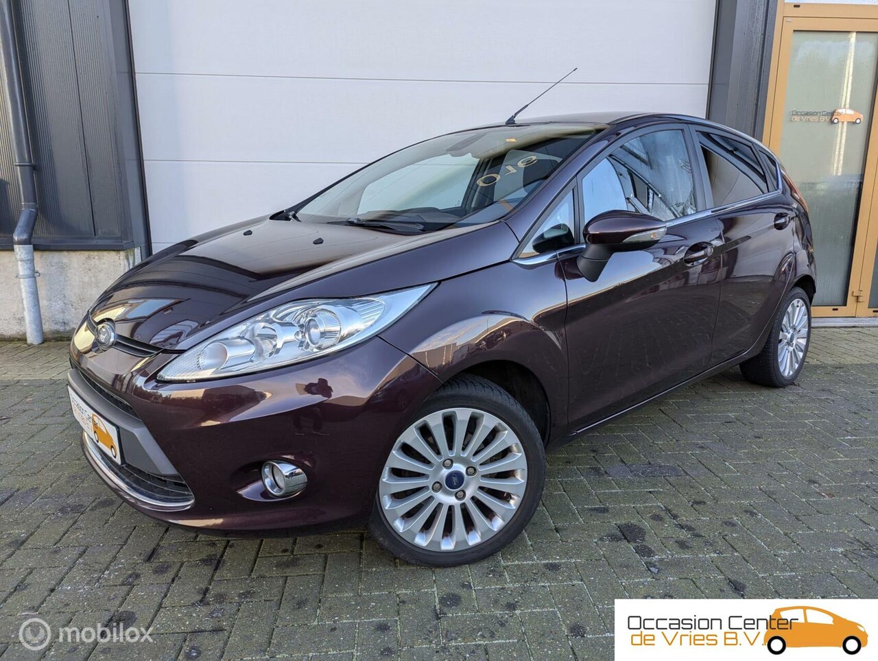 Ford Fiesta - 1.4 Titanium5drsAircoVelgenElektrPakketBluetooth - AutoWereld.nl