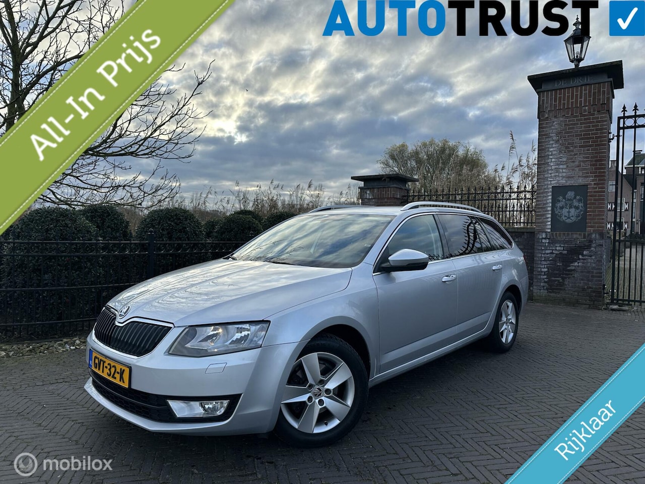 Skoda Octavia Combi - 1.4 TSI Business DSG 150pk Trekhaak - AutoWereld.nl