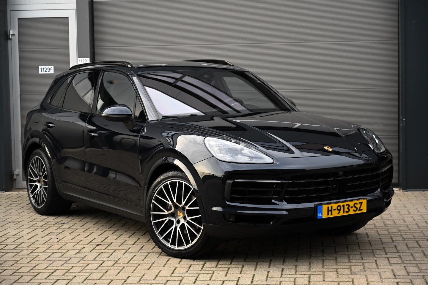 Porsche Cayenne - 3.0 | PASM, PANO, PLDS+, ADAPTIVE CRUISE, TREKHAAK, MOONLIGHT BLUE! - AutoWereld.nl