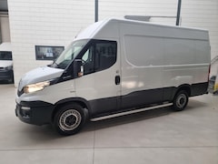 Iveco Daily - 35S12V 2.3 352 H3 L Automaat | Trekhaak | Ecc | Audio