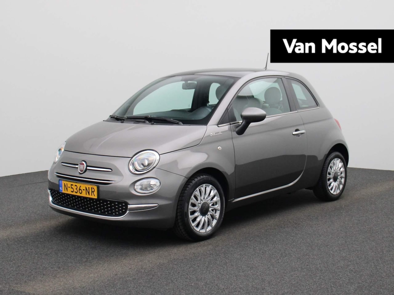 Fiat 500 - 1.0 Hybrid Dolcevita | PANORAMA | LEDER INTERIEUR | PARKEERSENSOREN | APPLE CARPLAY | ANDR - AutoWereld.nl