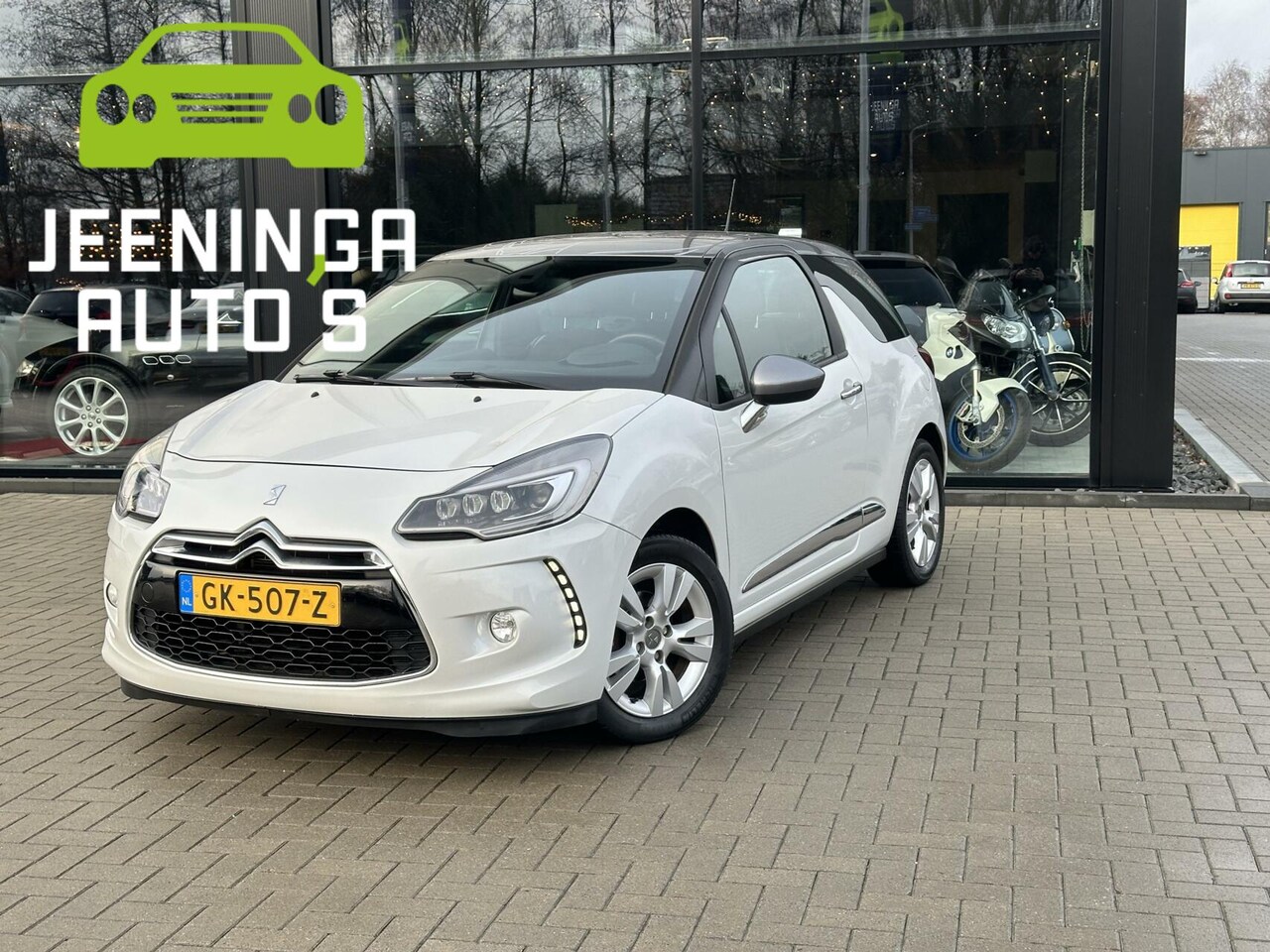 DS 3 - 1.2 PureTech So Chic 1.2 PureTech So Chic - AutoWereld.nl