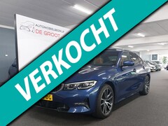 BMW 3-serie - 320i Business Edition-AUTOMAAT-CAMERA-LEER