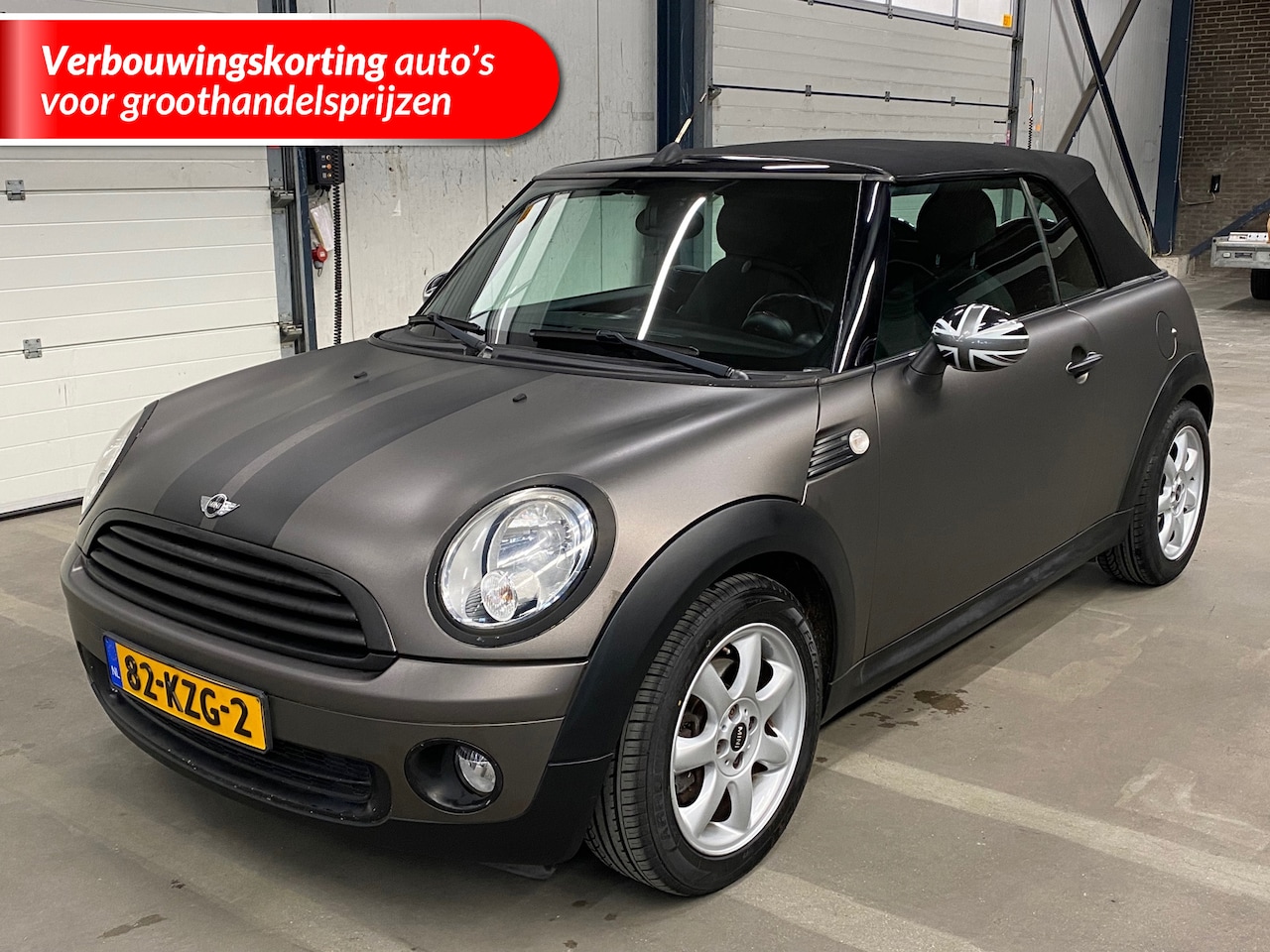 MINI Cabrio - Mini 1.6 Cooper Pepper-Climate Control-115000KM- - AutoWereld.nl