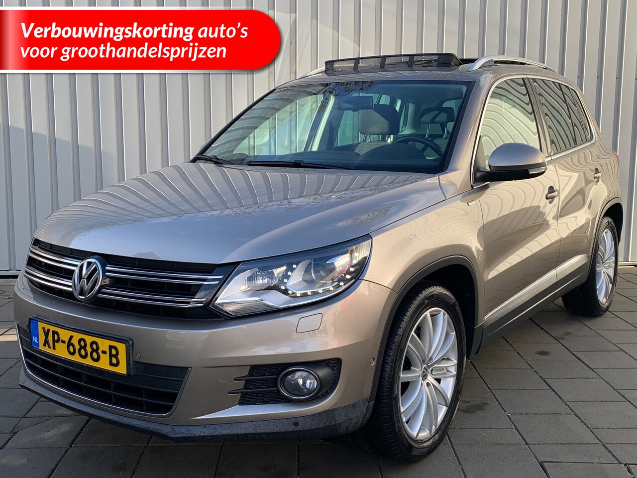 Volkswagen Tiguan - 1.4 TSI R-Line Edition|Opendak|Automaat|145000KM| - AutoWereld.nl