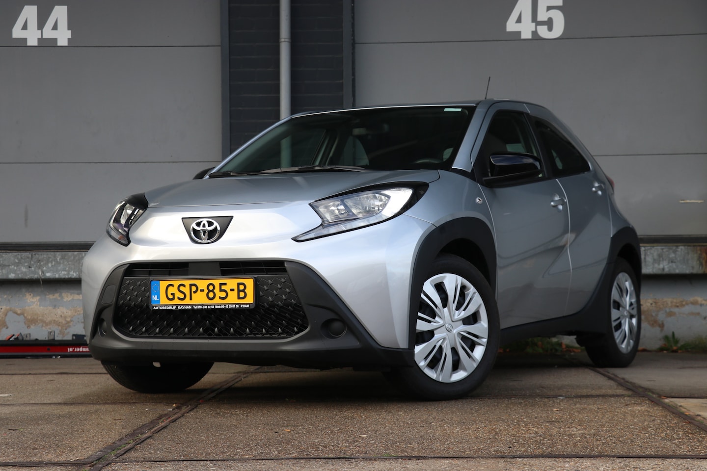 Toyota Aygo X - 1.0 VVT-i S-CVT Play automaat - AutoWereld.nl