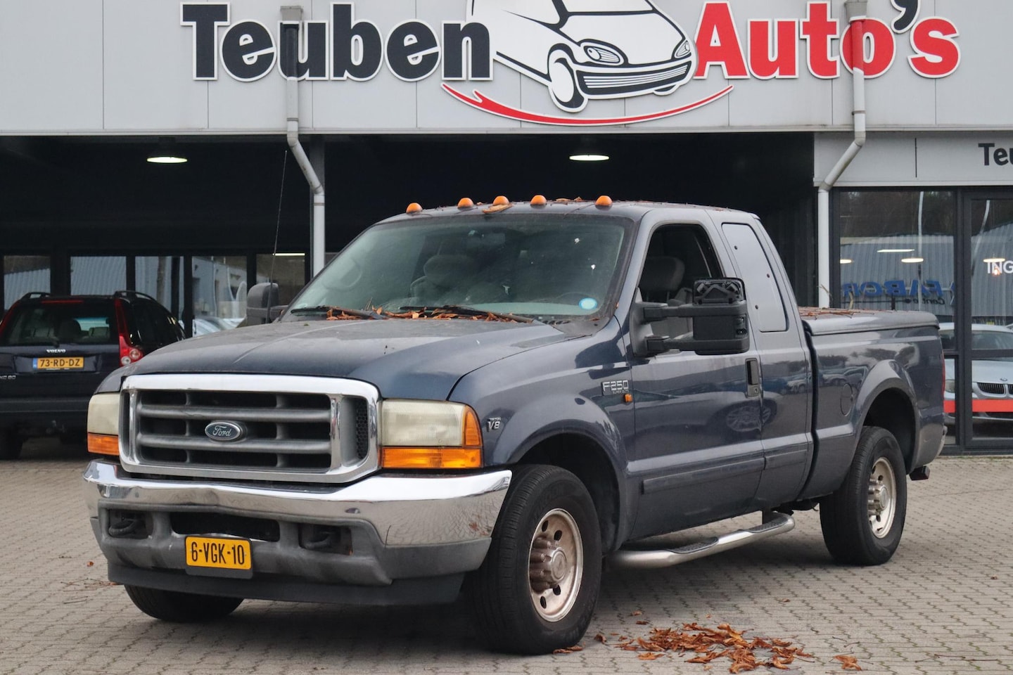 Ford F250 - Treeplanken, Airco, Elektrische ramen, Cruise control - AutoWereld.nl