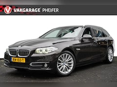 BMW 5-serie Touring - 520d Aut. Luxury Edition Trekhaak/ Leer/ Head up/ Panoramadak/ Comfortstoelen/ Stoelverwar