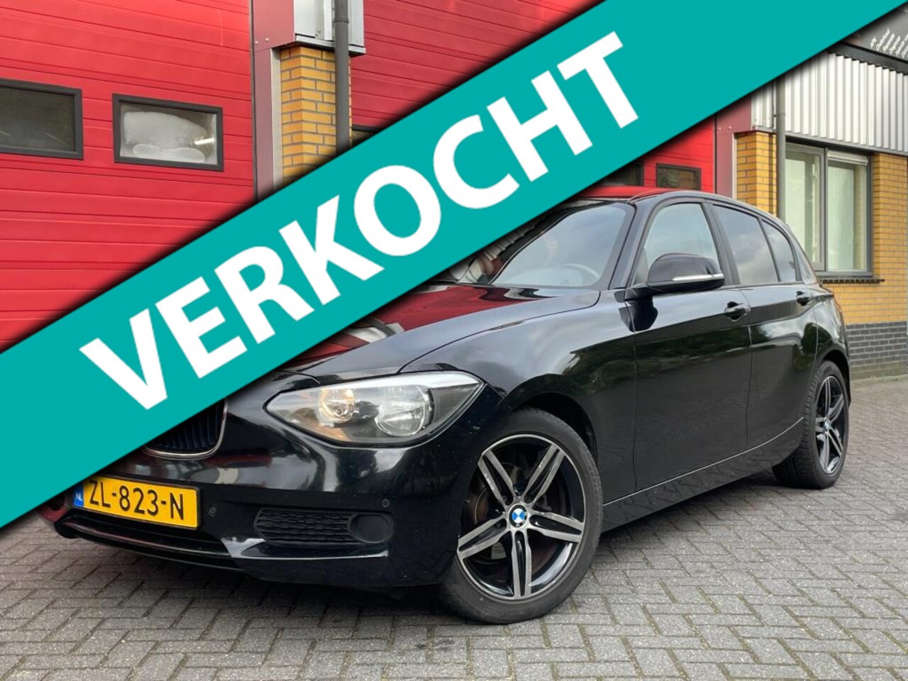 BMW 1-serie - 116i Business / trekhaak/automaat - AutoWereld.nl