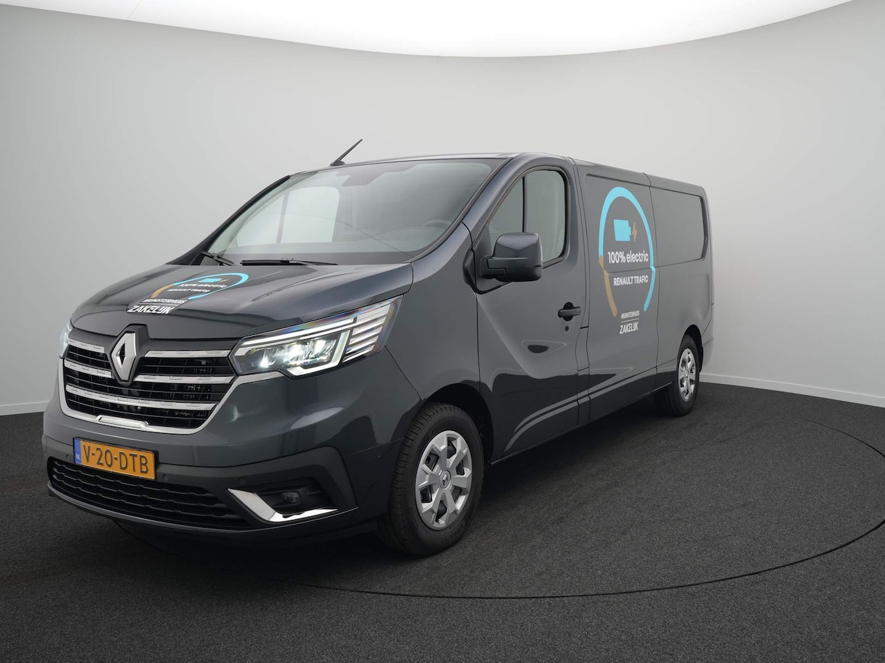 Renault Trafic E-Tech - T29 L2H1 Comfort 52 kWh Trekhaak Betimmering Navigatie - AutoWereld.nl