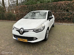 Renault Clio - 1.5 dCi ECO Expression, NL, airco, bluetooth