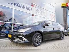 Toyota Auris Touring Sports - 1.8 Hybrid Executive Parkpilot | Panoramadak | Trekhaak