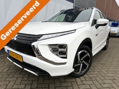 Mitsubishi Eclipse Cross - 2.4 PHEV Intense+ Panorama dak l Leren bekleding l Achteruitrijcamera l Navigatie l Adapti