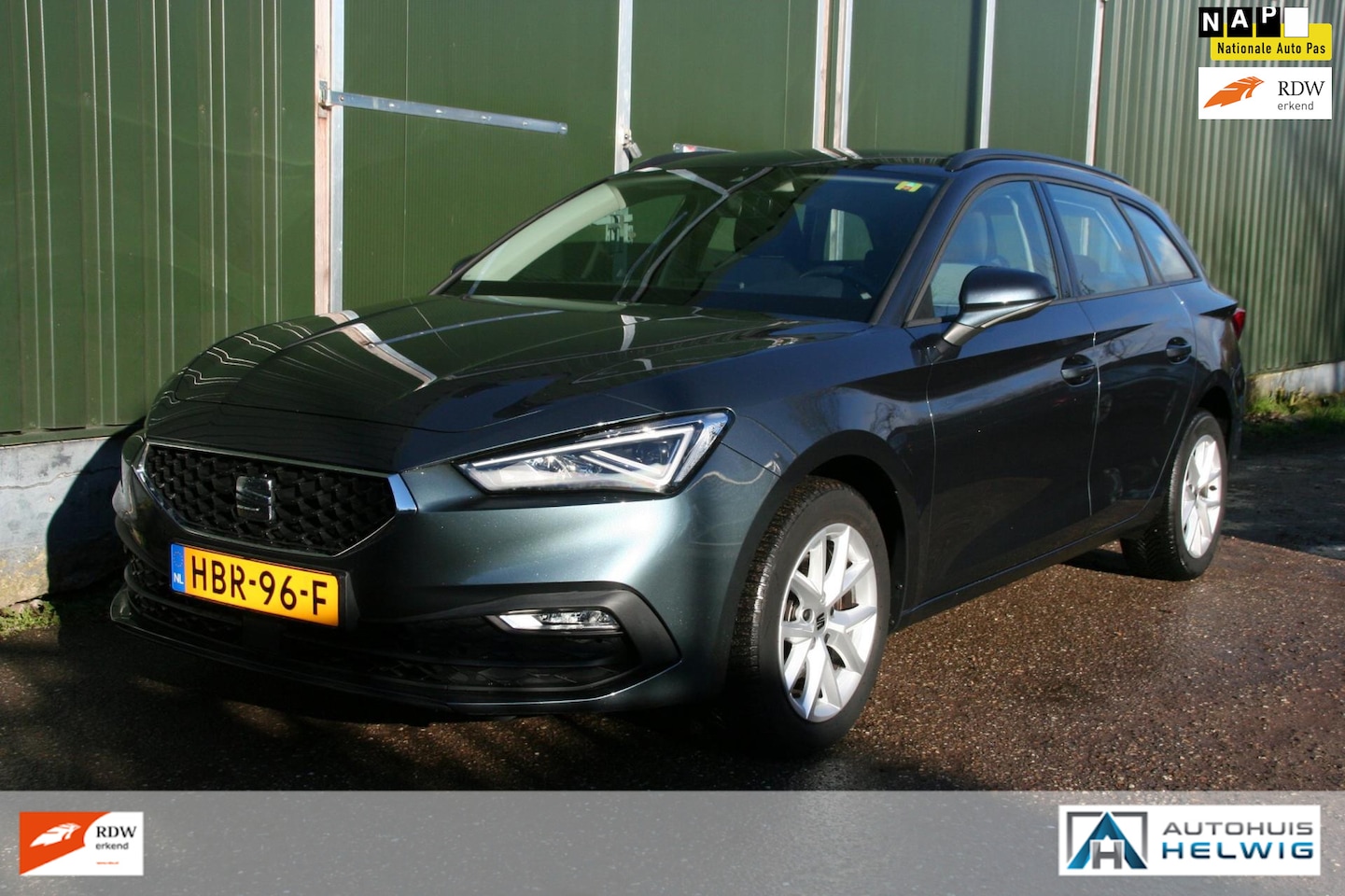 Seat Leon Sportstourer - 1.0 TSI Style Business Intense 1.0 TSI Style Business Intense, AIRCO, NAVIGATIE - AutoWereld.nl