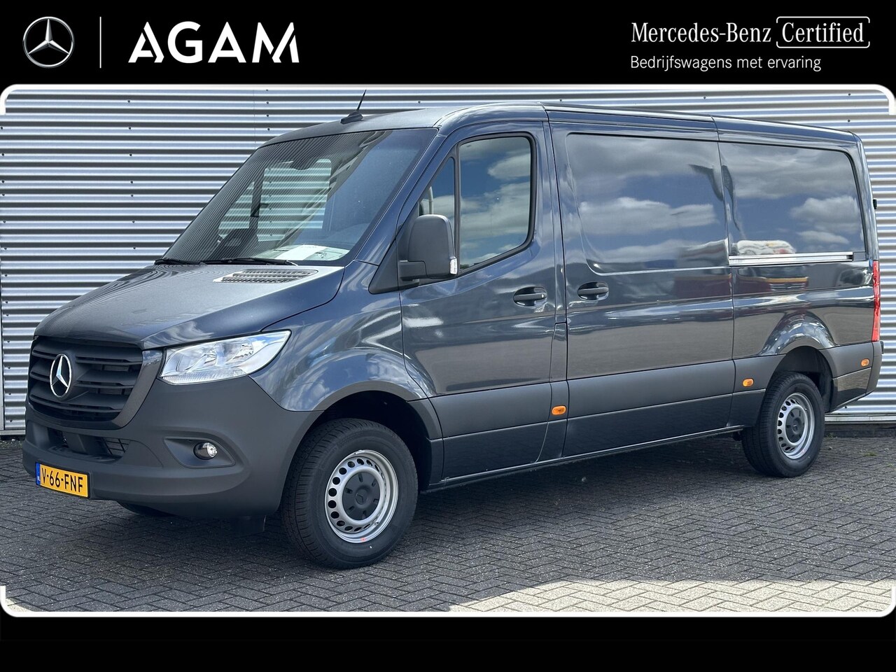 Mercedes-Benz Sprinter - 317 CDI L2H1 2x schuifdeur 2.8t trekhaak etc etc (Normale nieuwprijs: € 57715,- ex) - AutoWereld.nl