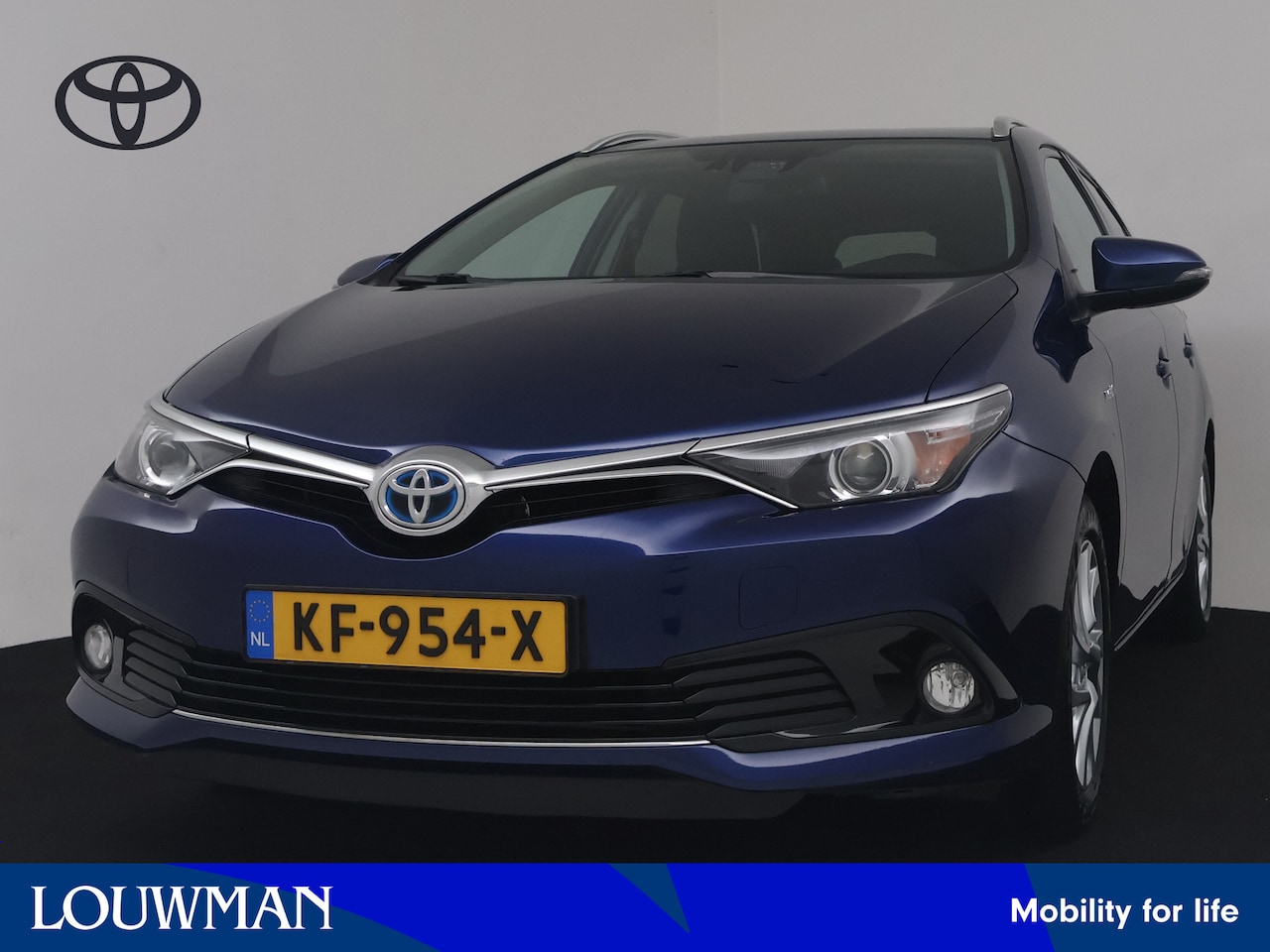 Toyota Auris Touring Sports - 1.8 Hybrid Dynamic | Trekhaak | Camera | LM velgen | Climate Control | - AutoWereld.nl