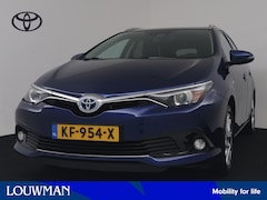 Toyota Auris Touring Sports - 1.8 Hybrid Dynamic | Trekhaak | Camera | LM velgen | Climate Control |