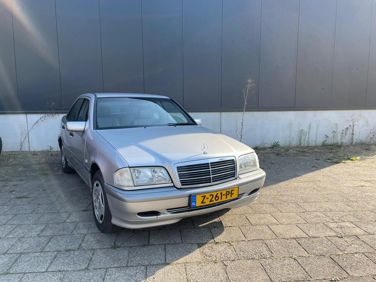 Mercedes-Benz C-klasse - 180 Classic 180 Classic,autmaat,airco,NETJES! - AutoWereld.nl