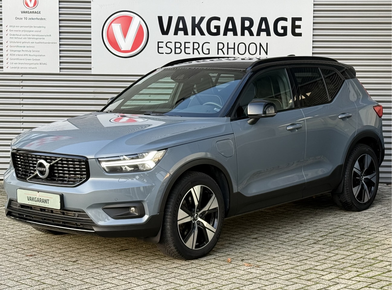 Volvo XC40 - 1.5 T5 Recharge R-Design NAVI/CAM,HK SOUND,MEM.STOEL - AutoWereld.nl