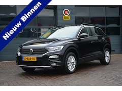 Volkswagen T-Roc - 1.5 TSI Style Business Automaat