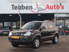 Hyundai Tucson - 2.0i Style Premium Lederen interieur, Cruise control, navigatie, Voorstoelen verwarmbaar,