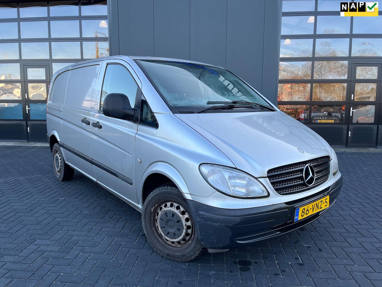 Mercedes-Benz Vito - 111 CDI 320 Lang standaard MARGE/Airco/Rijd goed stuurt goed - AutoWereld.nl