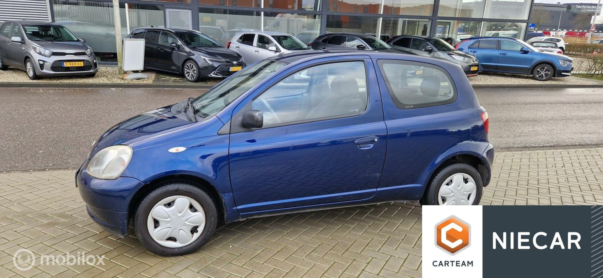 Toyota Yaris - 1.3-16V VVT-i Sol AUTOMAAT/AIRCO - AutoWereld.nl