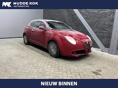 Alfa Romeo MiTo - 1.4 Progression | Panoramadak | Stoelverwarming | Airco | 6 Bak