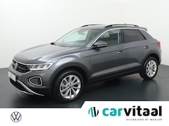 Volkswagen T-Roc - 1.0 TSI Life Edition | 110 PK | Parkeersensoren | Adaptive-Cruisecontrol | Navigatie | App