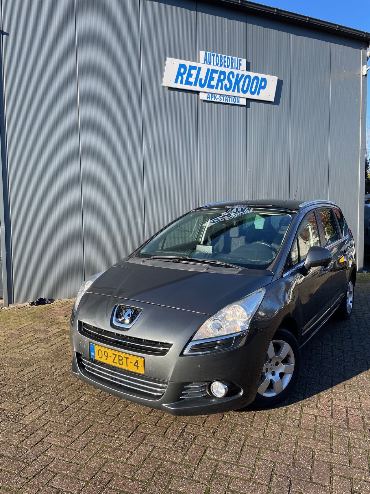 Peugeot 5008 - 1.6 THP Style 5p.