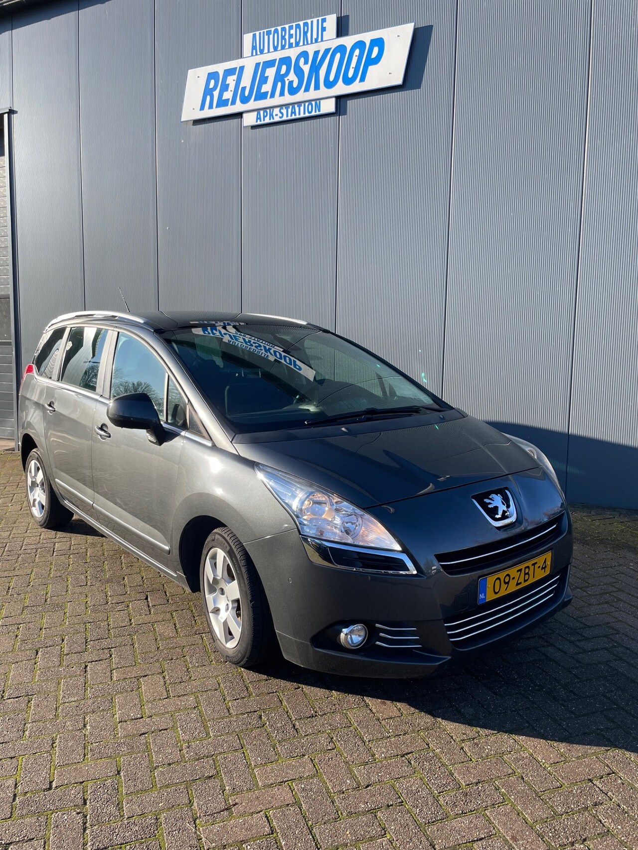 Peugeot 5008 - 1.6 THP Style 5p.