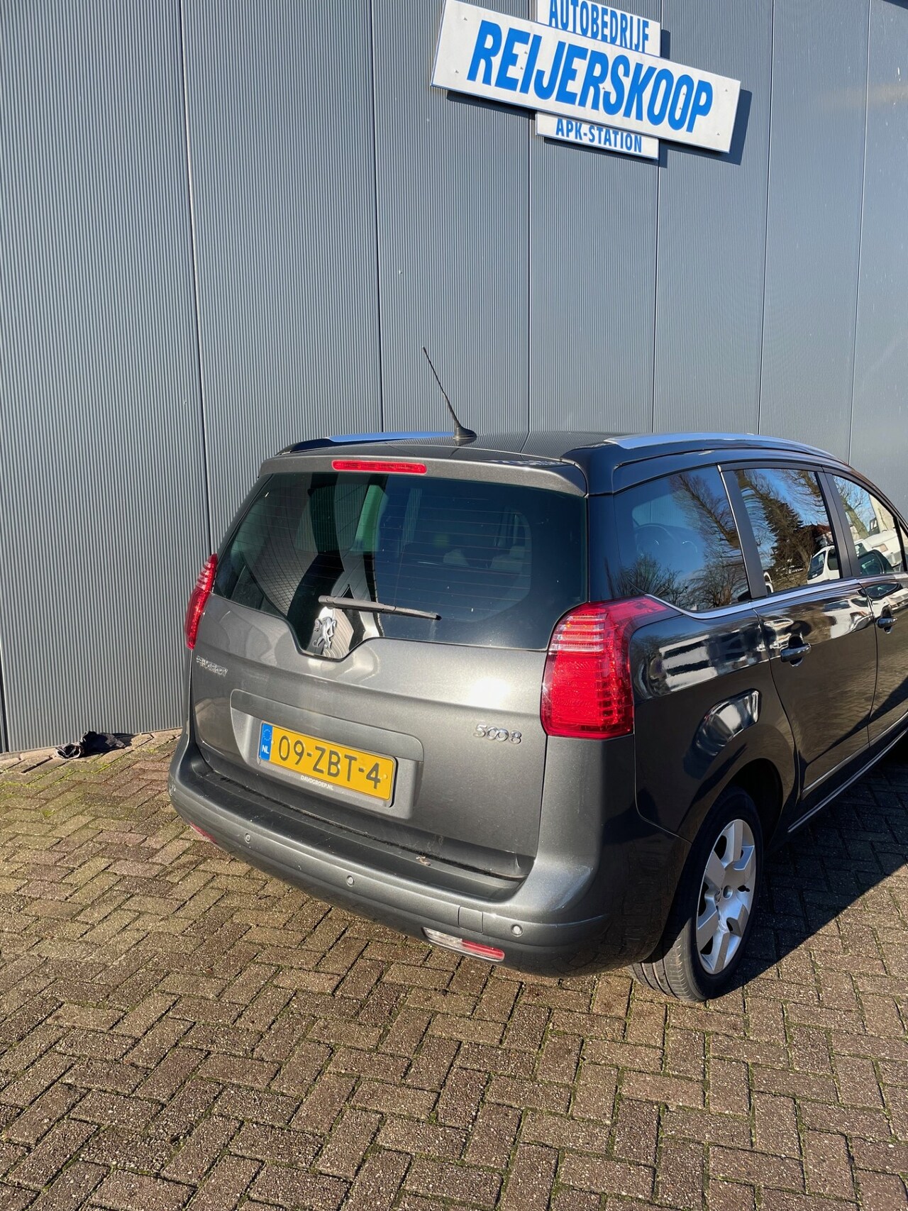 Peugeot 5008 - 1.6 THP Style 5p.