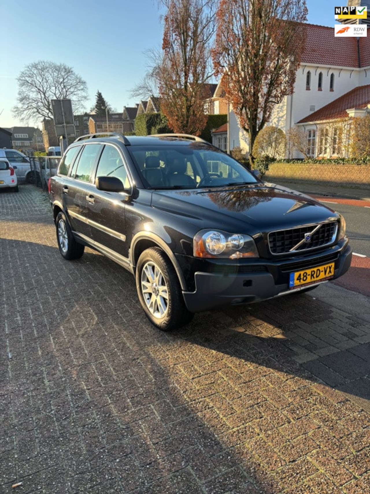 Volvo XC90 - 2.5 T Summum 7-PERSOONS AUT! - AutoWereld.nl